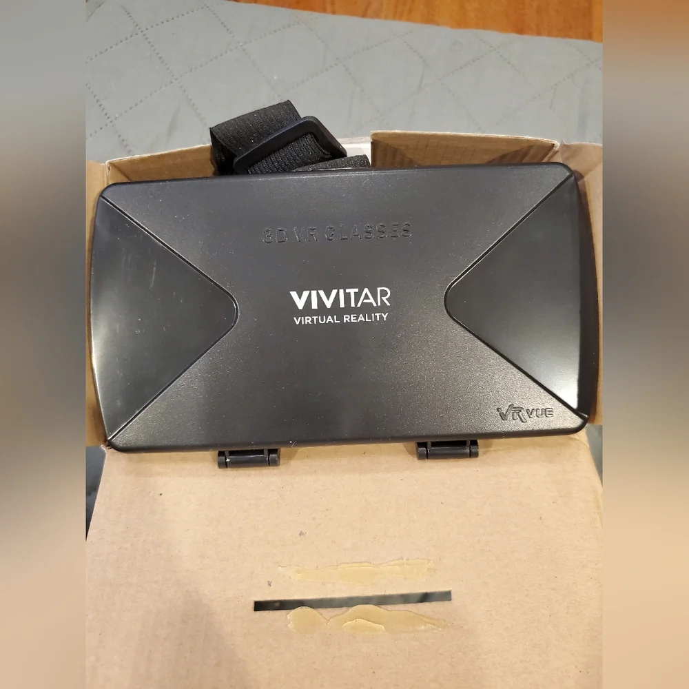 Vivitar Dream On Virtual Reality Headset - Black NWT